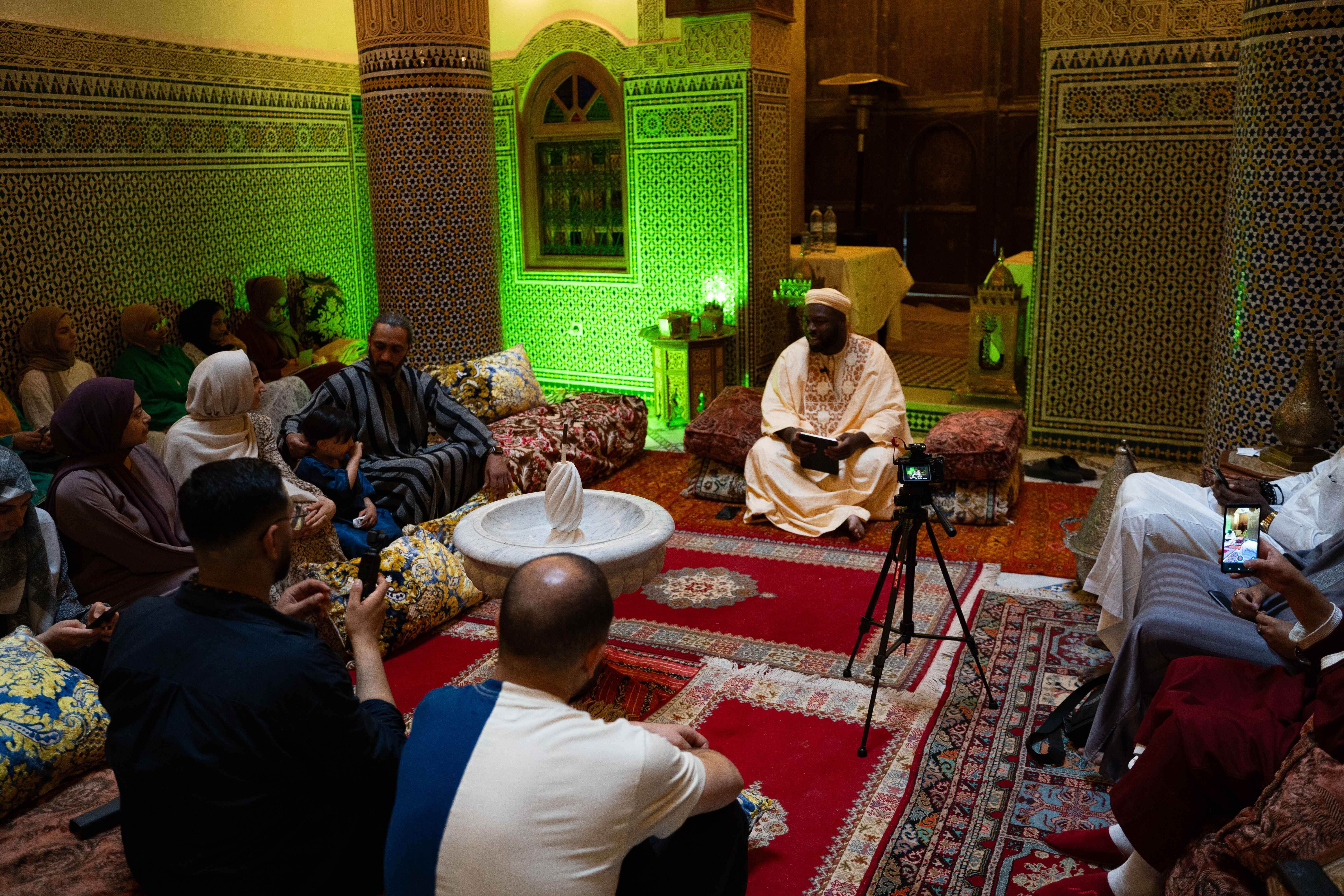 Qasida Burdah - Translation and Commentary